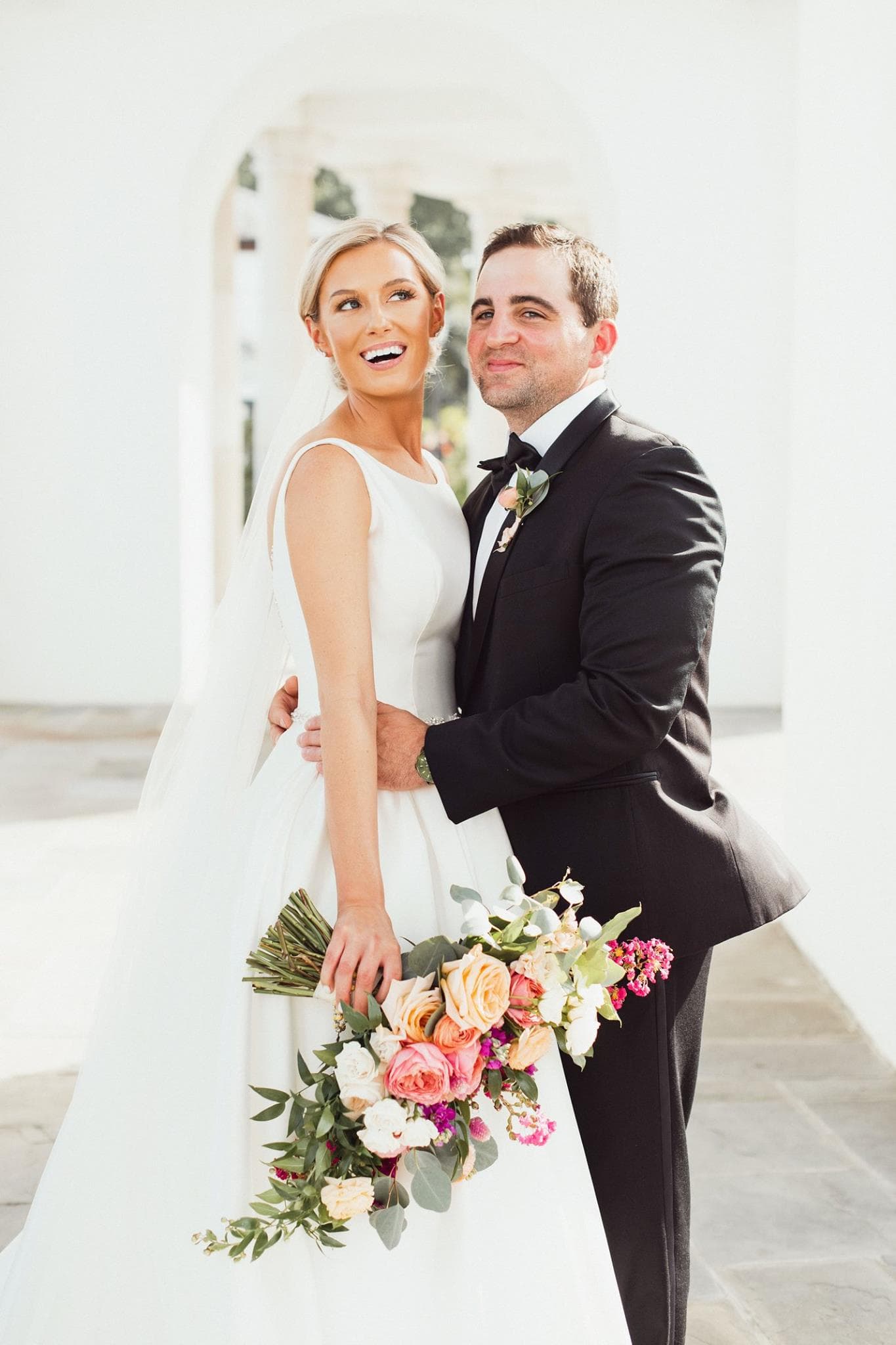 Zita & Balázs glamour báltermi esküvője 13