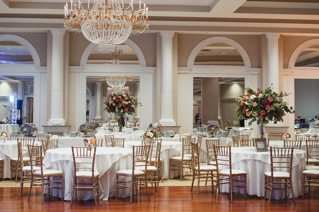 Zita & Balázs glamour báltermi esküvője 2